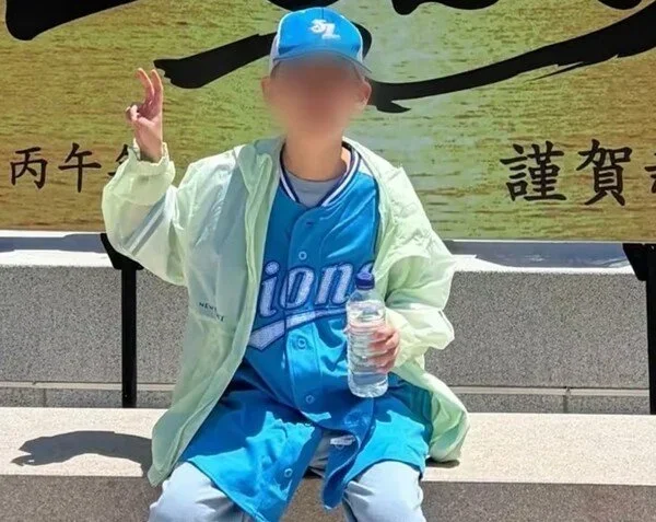 "세상 떠난 아이에게 닿도록…" 하늘 높이 날아간 이재현 홈런에 삼성 팬들 '추모 물결'
