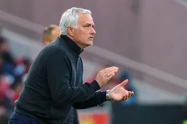 Mourinho tiene dos peticiones para entrenar al Real Madrid